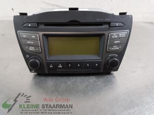 Gebrauchte Radio CD Spieler Hyundai iX35 (LM) 1.6 GDI 16V Preis auf Anfrage angeboten von Kleine Staarman B.V. Autodemontage