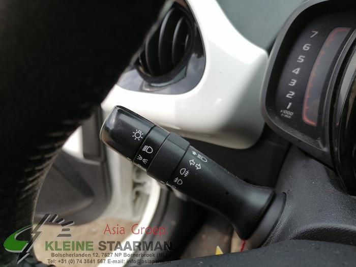 Toyota Aygo Indicator switches stock