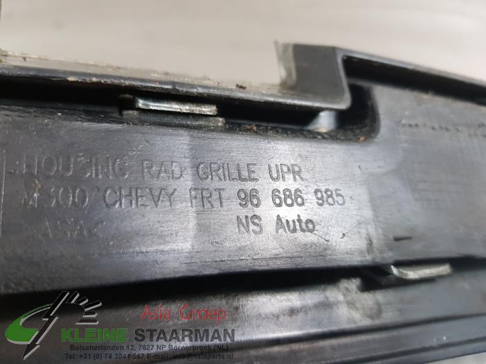Grille Chevrolet Spark 1.0 16V Bifuel - 96686985