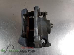 Used Front brake calliper, right Nissan Qashqai (J11) 1.3 DIG-T 140 16V Price on request offered by Kleine Staarman B.V. Autodemontage