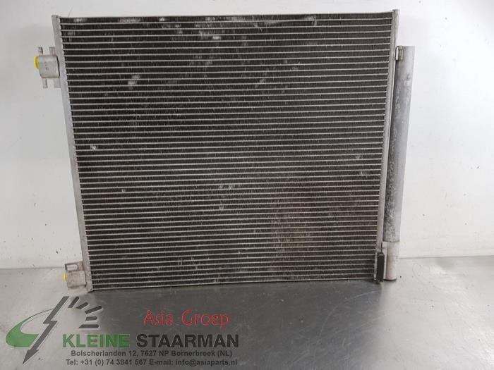 Air conditioning radiator from a Nissan X-Trail (T32) 1.6 Energy dCi 2017