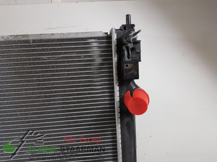 Radiator from a Nissan X-Trail (T32) 1.6 Energy dCi 2017