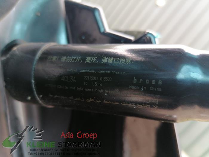 Set of tailgate gas struts Nissan XTrail 1.6 Energy dCi 905614CL3A