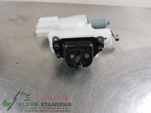 Used Tailgate lock mechanism Nissan X-Trail (T32) 1.6 Energy dCi Price on request offered by Kleine Staarman B.V. Autodemontage