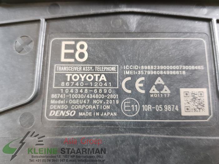 Telefon Modul van een Toyota Corolla (E21/EA1/EH1) 1.2 16V Turbo 2020