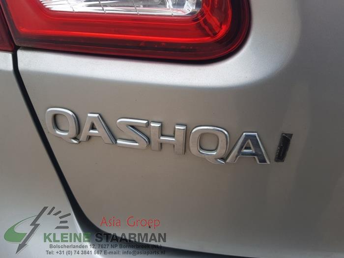 Spurstange links van een Nissan Qashqai (J10) 1.5 dCi DPF 2012