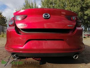 Gebrauchte Stoßstange hinten Mazda 3 (BP) 2.0 SkyActiv-X 180 M Hybrid 16V Preis auf Anfrage angeboten von Kleine Staarman B.V. Autodemontage