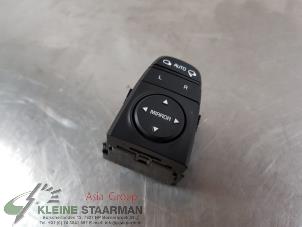 Used Mirror switch Kia Niro I (DE) 1.6 GDI Hybrid Price on request offered by Kleine Staarman B.V. Autodemontage