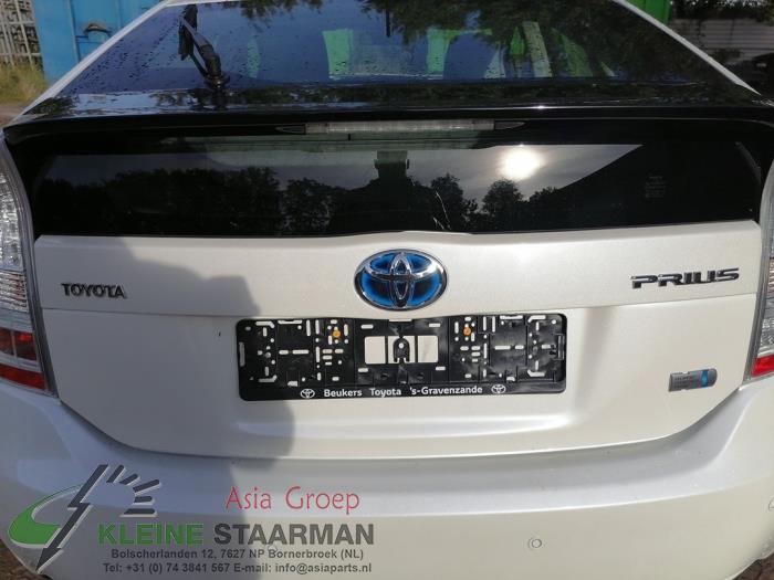 Heckklappengriff van een Toyota Prius (ZVW3) 1.8 16V 2009