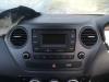 Radio de un Hyundai i10 (B5), 2013 / 2019 1.2 16V, Hatchback, Gasolina, 1.248cc, 64kW, G4LA, 2013-12 2017