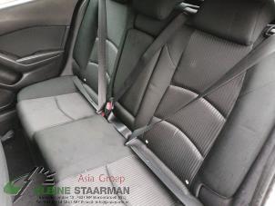 Gebrauchte Sicherheitsgurt links hinten Mazda 3 (BM/BN) 2.0 SkyActiv-G 120 16V Preis auf Anfrage angeboten von Kleine Staarman B.V. Autodemontage