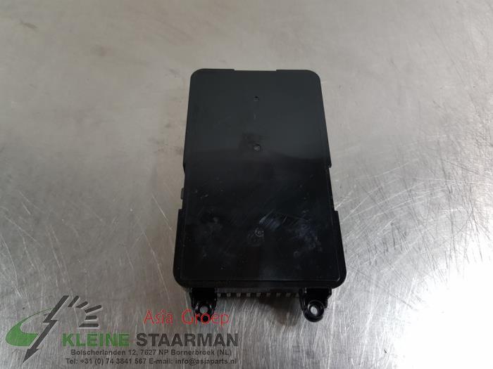 Phone module from a Hyundai i30 (PDEB5/PDEBB/PDEBD/PDEBE) 2.0 N Turbo 16V Performance Pack 2019