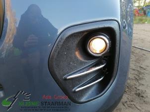 Used Fog light, front left Kia Sportage (QL) 1.7 CRDi 115 16V 4x2 Price on request offered by Kleine Staarman B.V. Autodemontage