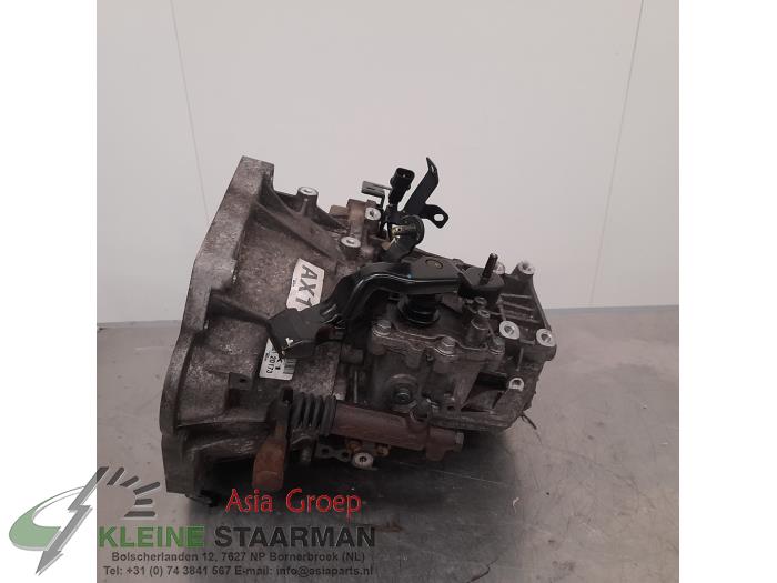 Gearbox from a Kia Rio III (UB) 1.2 CVVT 16V 2015
