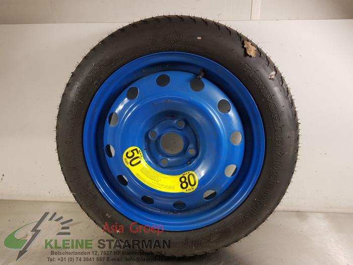 Spare wheel from a Kia Rio III (UB) 1.2 CVVT 16V 2015