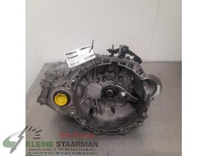 Used Gearbox Hyundai iX20 (JC) 1.6i 16V Price on request offered by Kleine Staarman B.V. Autodemontage