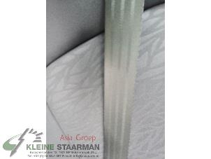 Used Rear seatbelt, centre Hyundai iX20 (JC) 1.6i 16V Price on request offered by Kleine Staarman B.V. Autodemontage