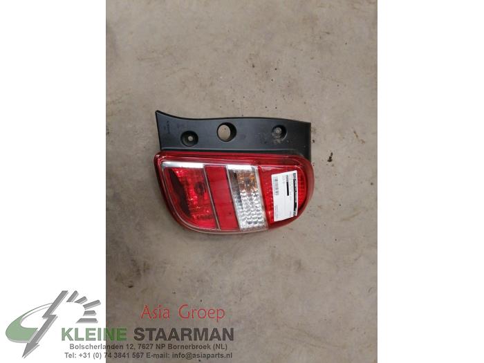 Taillight, right from a Nissan Micra (K13) 1.2 12V 2013
