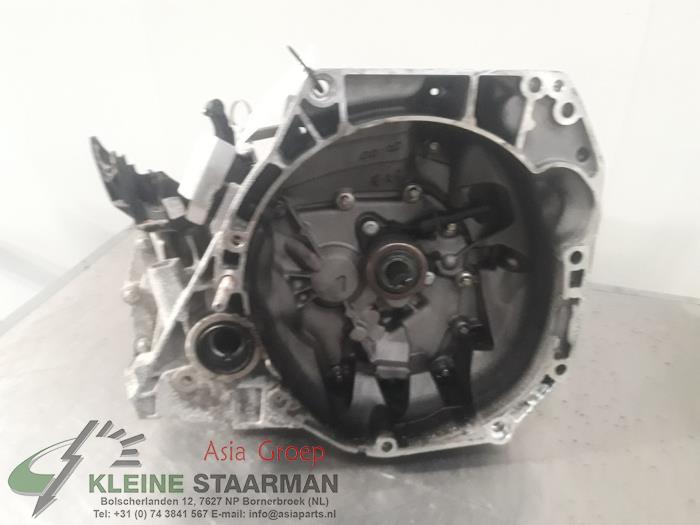 Getriebe van een Nissan Micra (K14) 0.9 IG-T 12V 2018