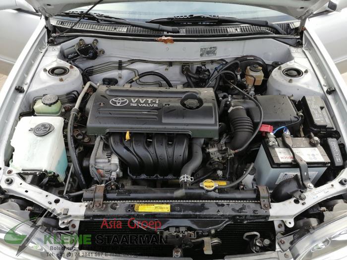 Motor de un Toyota Corolla (EB/WZ/CD) 1.6 16V VVT-i 2001