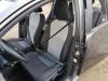 Cinturón de seguridad izquierda delante de un Toyota Yaris III (P13), 2010 / 2020 1.0 12V VVT-i, Hatchback, Gasolina, 998cc, 51kW (69pk), FWD, 1KRFE, 2010-12 / 2020-06, KSP13 2017
