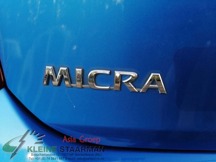 Rear bumper frame from a Nissan Micra (K13) 1.2 12V 2012