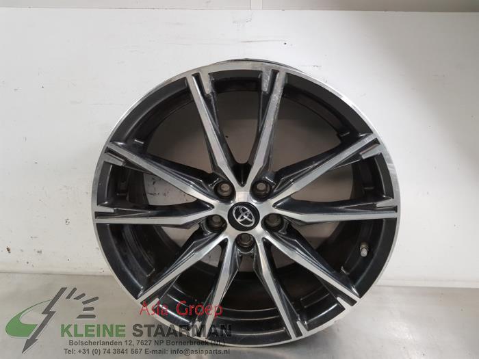 Wheel from a Toyota GT 86 (ZN) 2.0 16V 2018