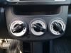 Heater control panel from a Mitsubishi Colt (Z2/Z3), 2004 / 2012 1.3 16V, Hatchback, Petrol, 1.332cc, 70kW (95pk), FWD, 4A90; 135930, 2004-06 / 2012-06, Z23; Z24; Z25; Z33; Z34; Z35 2009