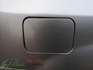 Used Tank cap cover Nissan X-Trail (T31) 2.0 16V XE,SE,LE 4x4 Price on request offered by Kleine Staarman B.V. Autodemontage