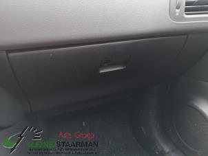 Used Glovebox Nissan X-Trail (T31) 2.0 16V XE,SE,LE 4x4 Price on request offered by Kleine Staarman B.V. Autodemontage