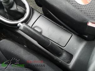 Used Parking brake mechanism Nissan X-Trail (T31) 2.0 16V XE,SE,LE 4x4 Price on request offered by Kleine Staarman B.V. Autodemontage