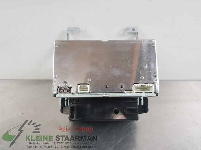 Radio CD player Nissan X-Trail 2.0 16V XE,SE,LE 4x4 - 28185JH100
