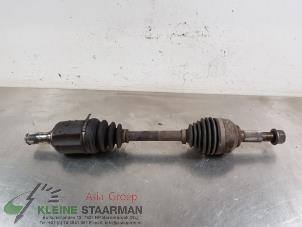 Used Front drive shaft, left Nissan X-Trail (T31) 2.0 16V XE,SE,LE 4x4 Price on request offered by Kleine Staarman B.V. Autodemontage