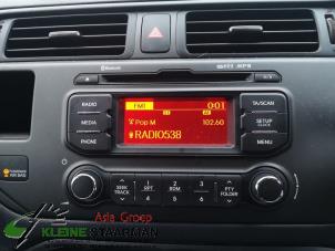 Used Radio CD player Kia Rio III (UB) 1.4 CVVT 16V Price on request offered by Kleine Staarman B.V. Autodemontage