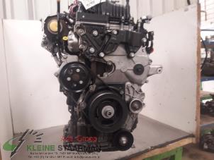 Used Engine Kia Sportage (QL) 2.0 CRDi 16V Eco-Dynamics+ AWD Price on request offered by Kleine Staarman B.V. Autodemontage