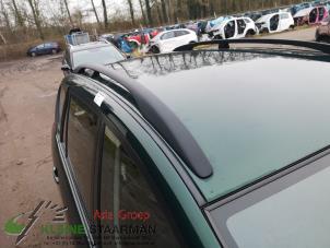 Used Roof rail kit Toyota Corolla Verso (E12) 1.6 16V VVT-i Price on request offered by Kleine Staarman B.V. Autodemontage