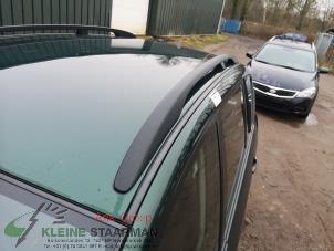 Used Roof rail, left Toyota Corolla Verso (E12) 1.6 16V VVT-i Price on request offered by Kleine Staarman B.V. Autodemontage