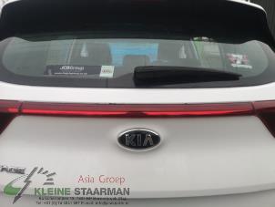Used Reflector tail light garnish panel Kia Sportage (QL) 1.6 GDI 132 16V 4x2 Price on request offered by Kleine Staarman B.V. Autodemontage