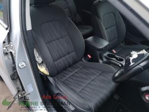 Used Headrest Kia Sportage (QL) 1.6 GDI 132 16V 4x2 Price on request offered by Kleine Staarman B.V. Autodemontage