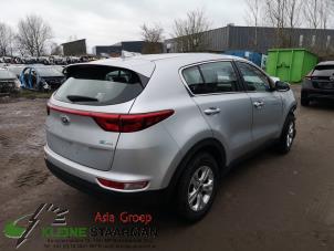 Used Rear strip, right Kia Sportage (QL) 1.6 GDI 132 16V 4x2 Price on request offered by Kleine Staarman B.V. Autodemontage