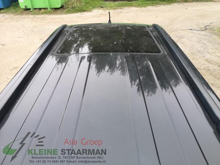 Roof from a Nissan X-Trail (T31) 2.0 XE,SE,LE dCi 16V 4x4 2012