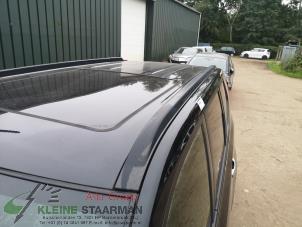 Used Roof rail kit Nissan X-Trail (T31) 2.0 XE,SE,LE dCi 16V 4x4 Price on request offered by Kleine Staarman B.V. Autodemontage