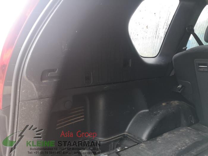 Boot lining left from a Nissan X-Trail (T31) 2.0 XE,SE,LE dCi 16V 4x4 2012