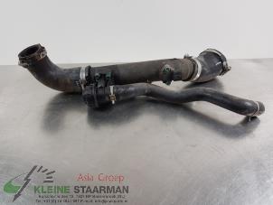 Used Intercooler tube Hyundai i30 (PDEB5/PDEBB/PDEBD/PDEBE) 2.0 N Turbo 16V Performance Pack Price on request offered by Kleine Staarman B.V. Autodemontage