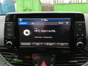 Usagé Système navigation Hyundai i30 (PDEB5/PDEBB/PDEBD/PDEBE) 1.4 T-GDI 16V Prix sur demande proposé par Kleine Staarman B.V. Autodemontage