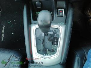 Używane Dzwignia wyboru automatycznej skrzyni biegów Nissan Qashqai (J11) 1.6 dCi Cena na żądanie oferowane przez Kleine Staarman B.V. Autodemontage