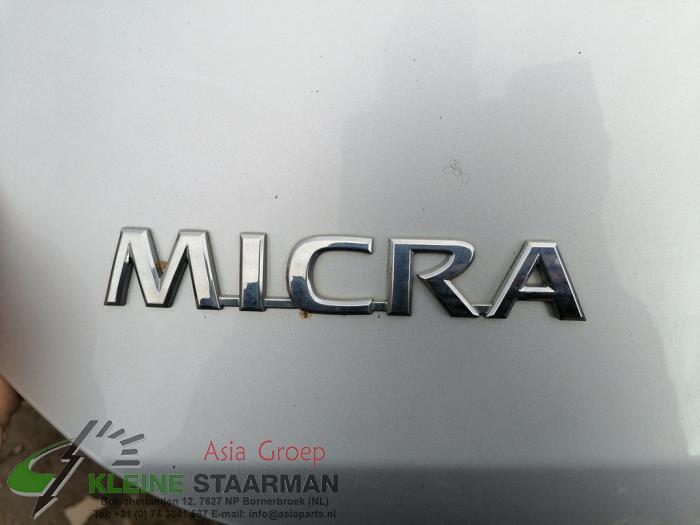 Gasdämpfer rechts hinten van een Nissan Micra (K13) 1.2 12V 2013