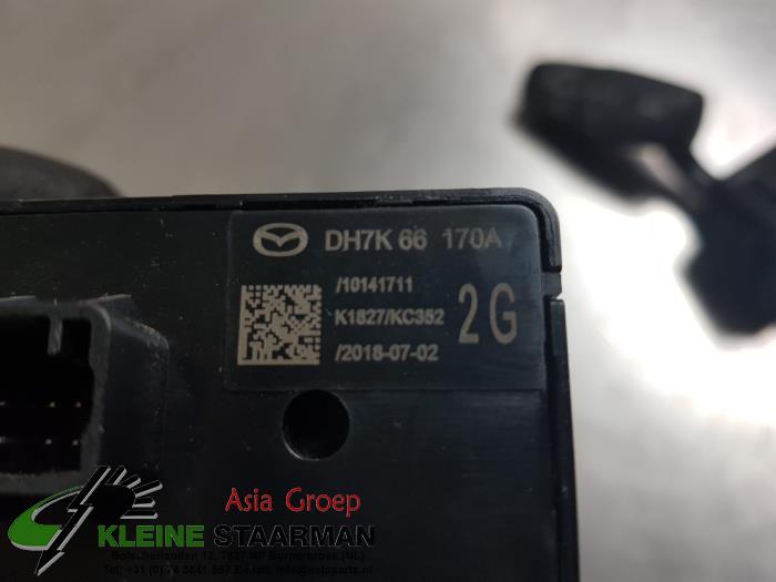 Commutateur (divers) d'un Mazda 2 (DJ/DL) 1.5 SkyActiv-G 90 2018