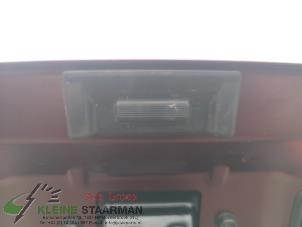 Gebrauchte Schalter Heckklappe Mazda 2 (DJ/DL) 1.5 SkyActiv-G 90 Preis auf Anfrage angeboten von Kleine Staarman B.V. Autodemontage