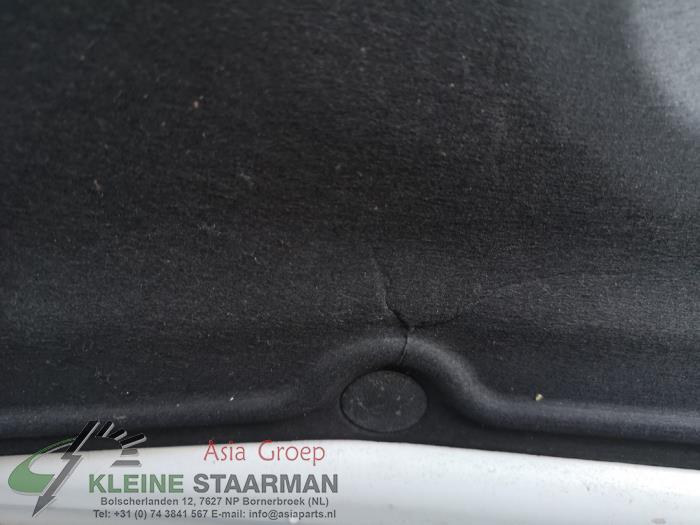 Bonnet Lining from a Kia Carens IV (RP) 1.6 GDI 16V 2014
